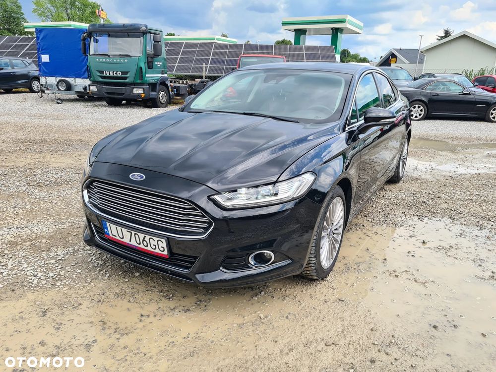 Ford Fusion - 2