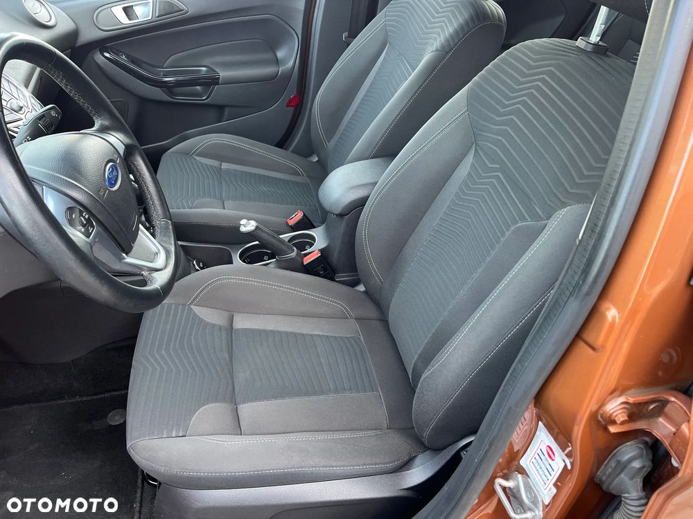 Ford Fiesta 1.0 EcoBoost Titanium - 10