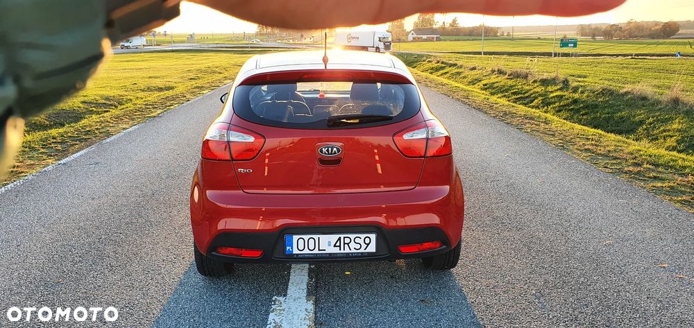 Kia Rio 1.4 Edition 7 - 6