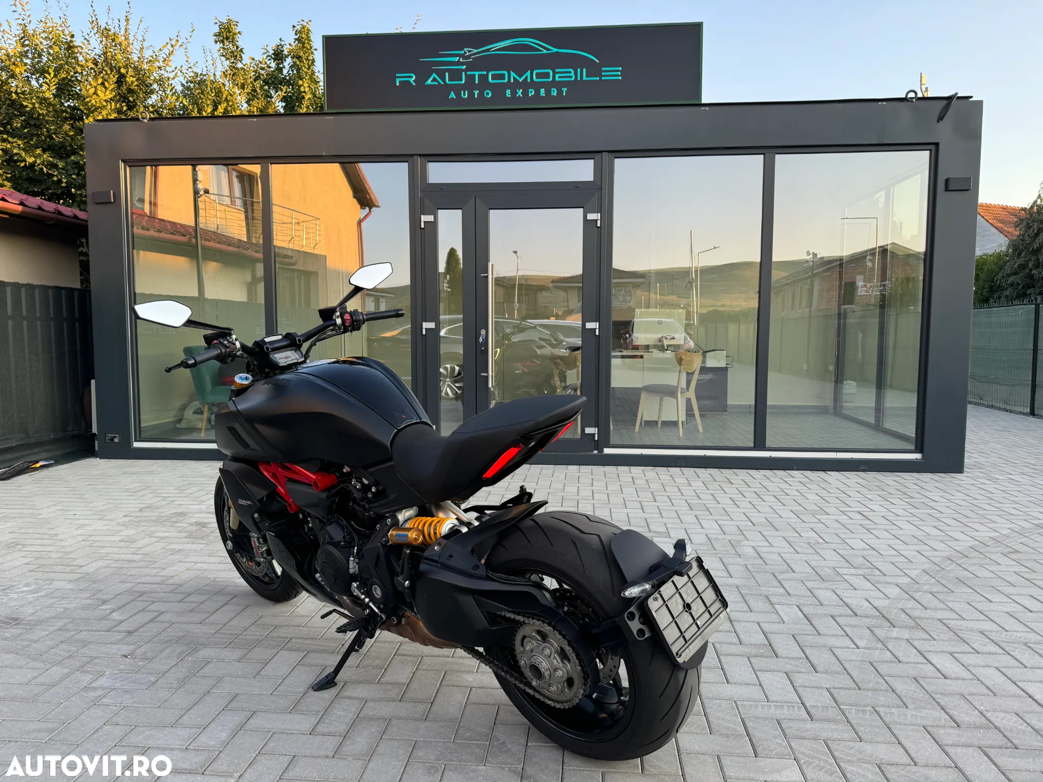 Ducati Diavel - 12