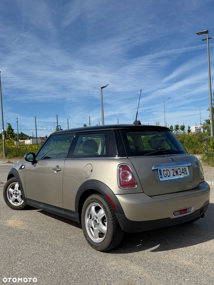 MINI Cooper Standard - 7