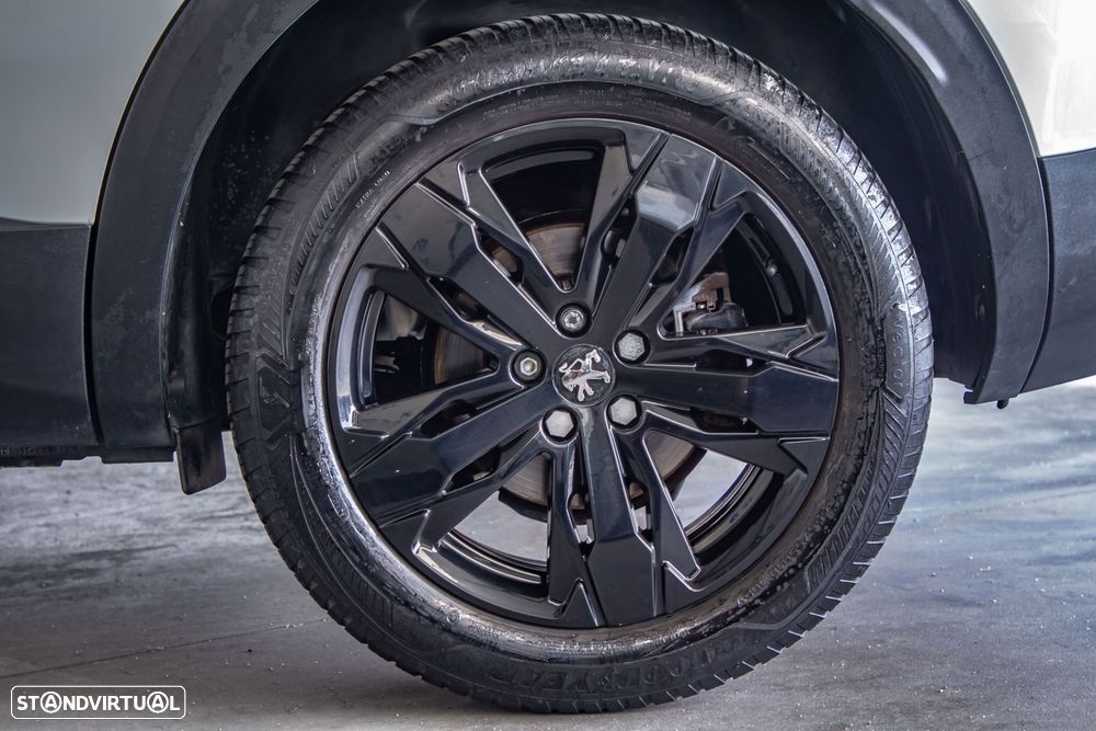 Peugeot 3008 1.5 BlueHDi GT EAT8 - 18