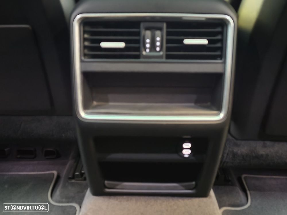Porsche Cayenne Coupé E-Hybrid - 18