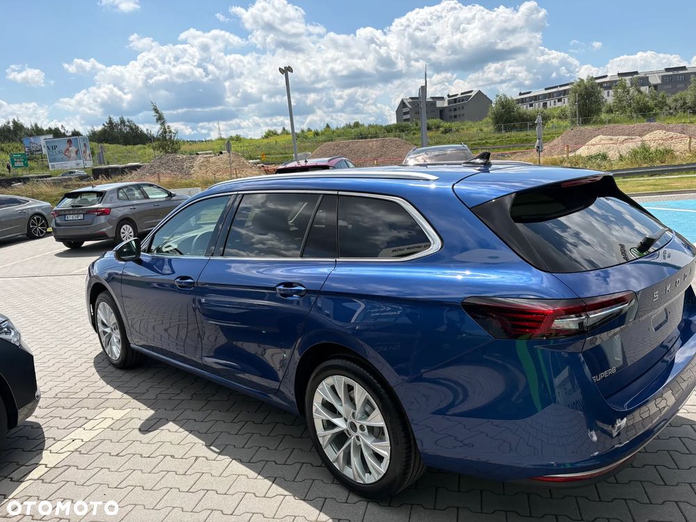Skoda Superb 2.0 TSI L&K DSG - 6