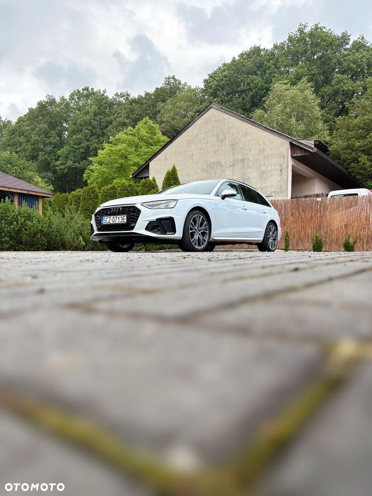 Audi A4 Avant 35 TFSI S tronic - 4