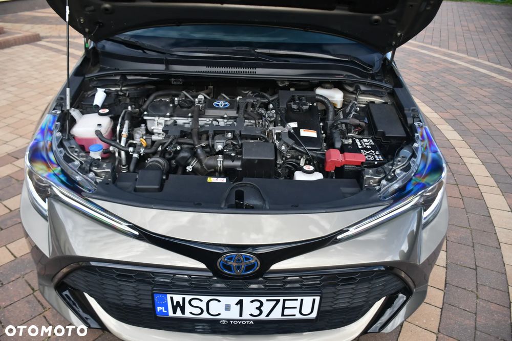 Toyota Corolla 1.8 Hybrid Trek - 35