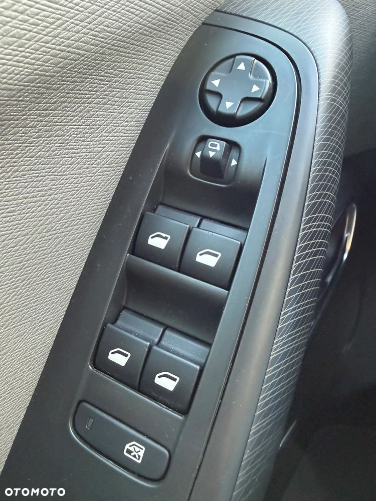 Citroën C4 Picasso BlueHDi 150 EAT6 Business Class - 22
