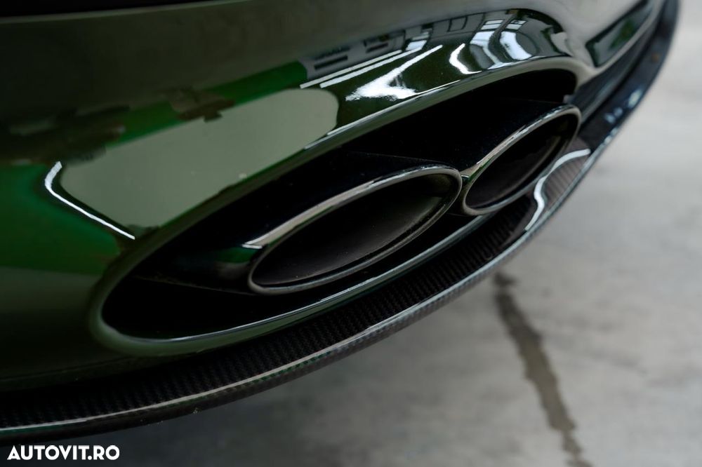 Bentley Flying Spur V8 - 6
