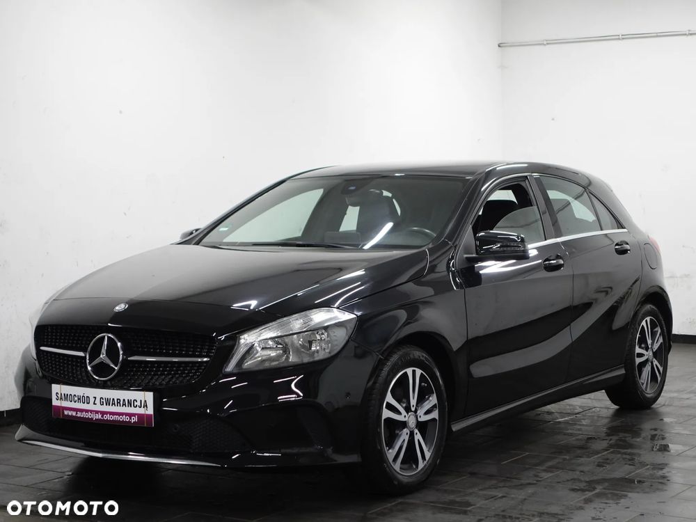Mercedes-Benz Klasa A 180 (BlueEFFICIENCY) - 3