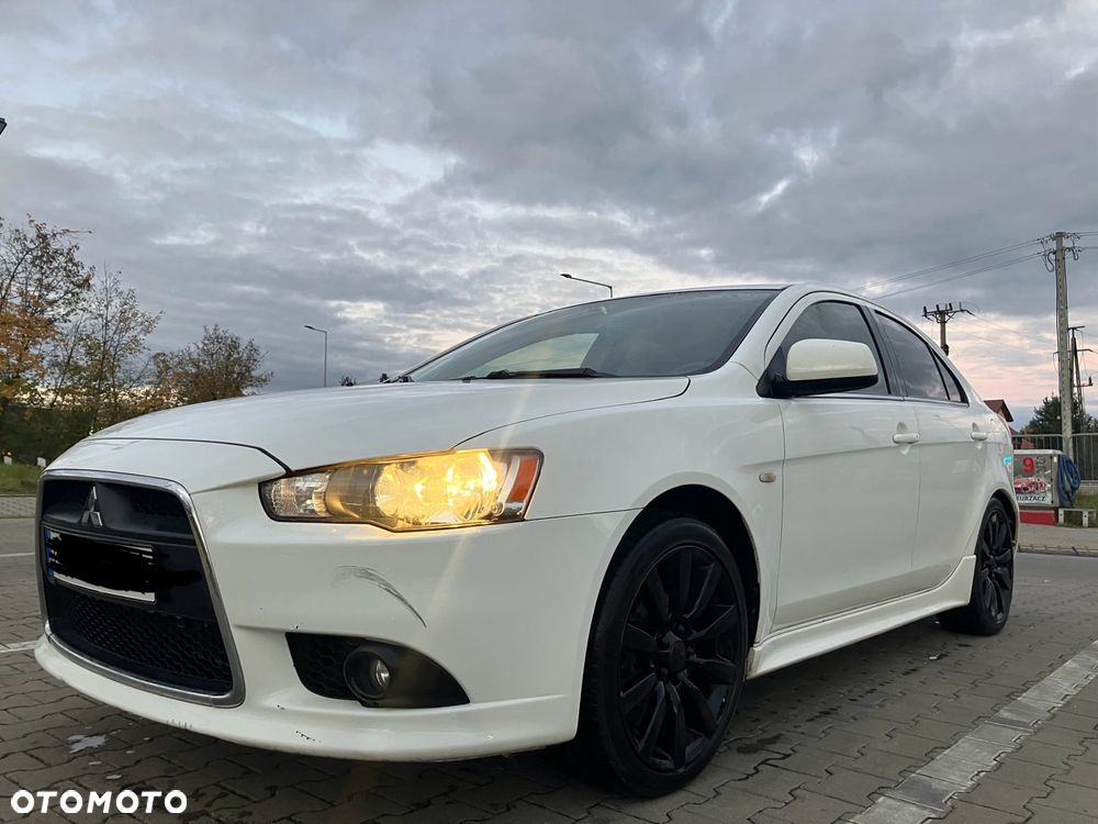 Mitsubishi Lancer - 11