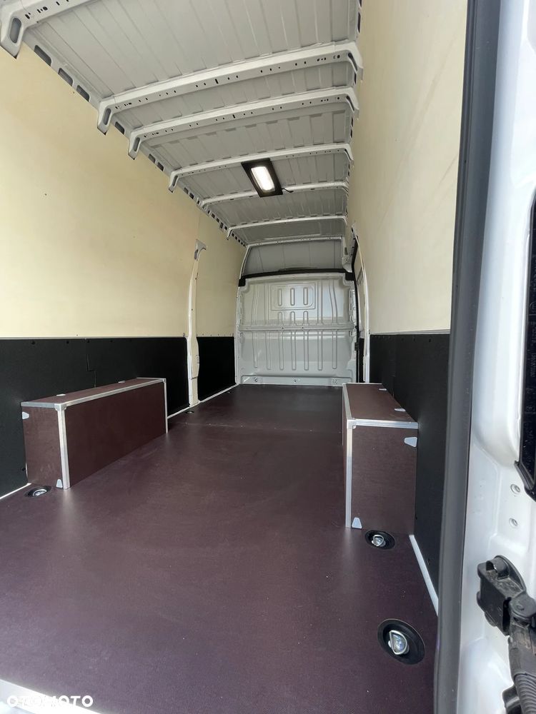 Toyota Proace MAX - 9