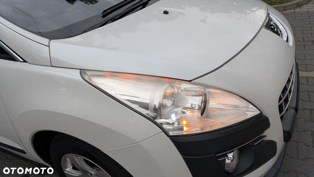 Peugeot 3008 1.6 HDi Premium - 24