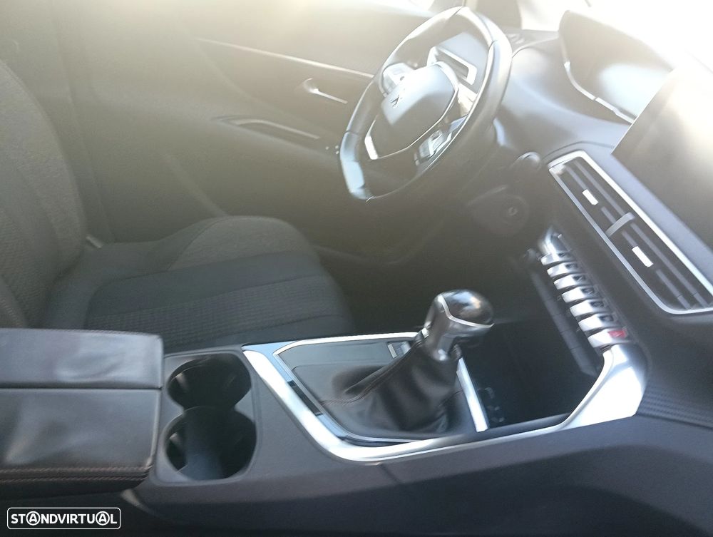 Peugeot 3008 1.5 BlueHDi Active - 20