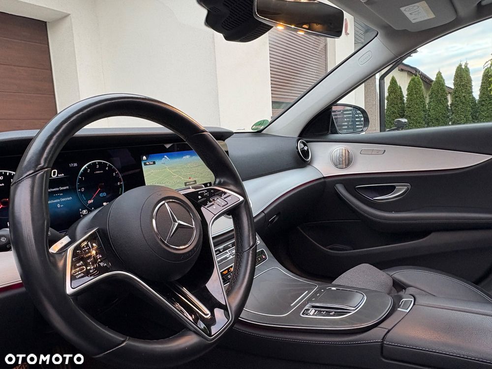 Mercedes-Benz Klasa E 300 de 9G-TRONIC Avantgarde - 18