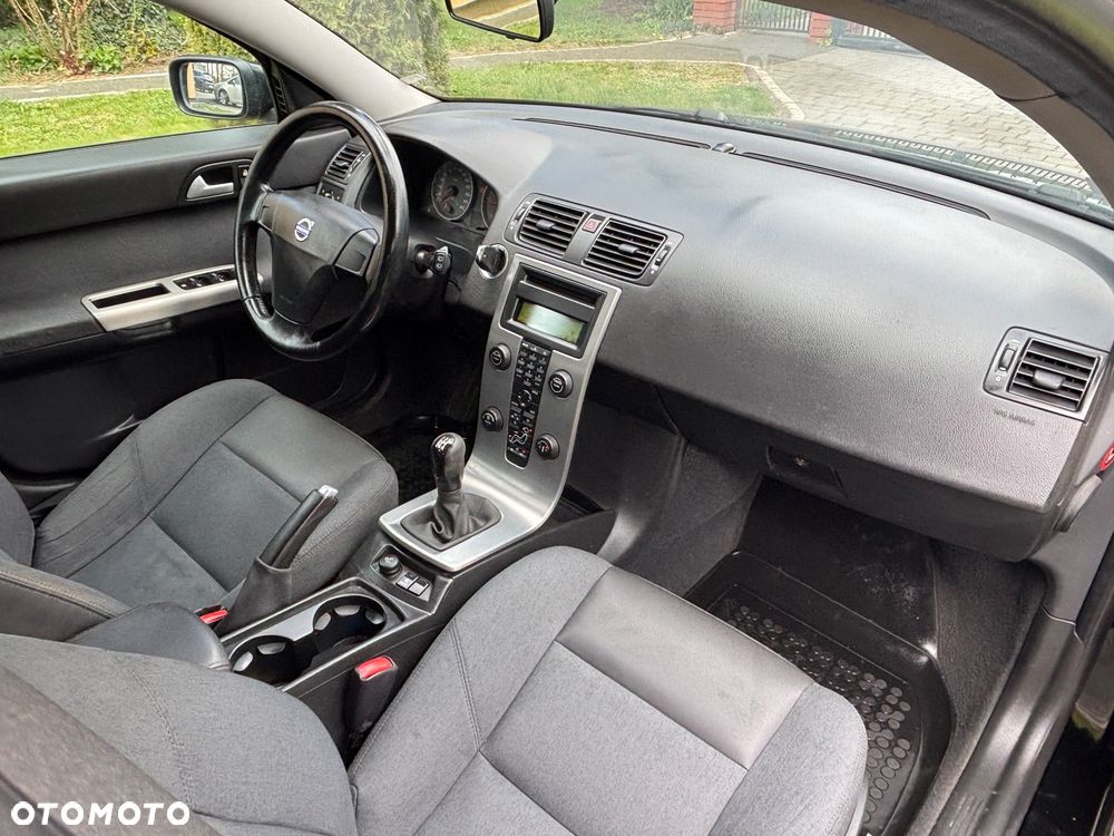 Volvo V50 1.6D - 22