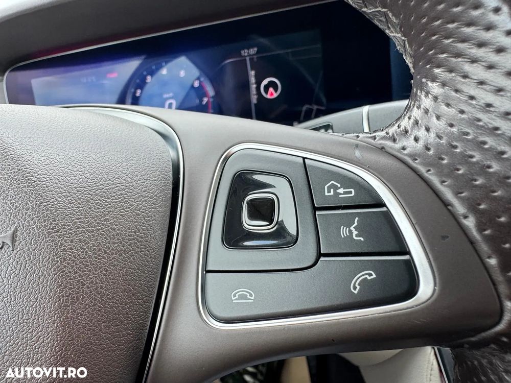 Mercedes-Benz E 400 4Matic Coupe 9G-TRONIC AMG Line - 34