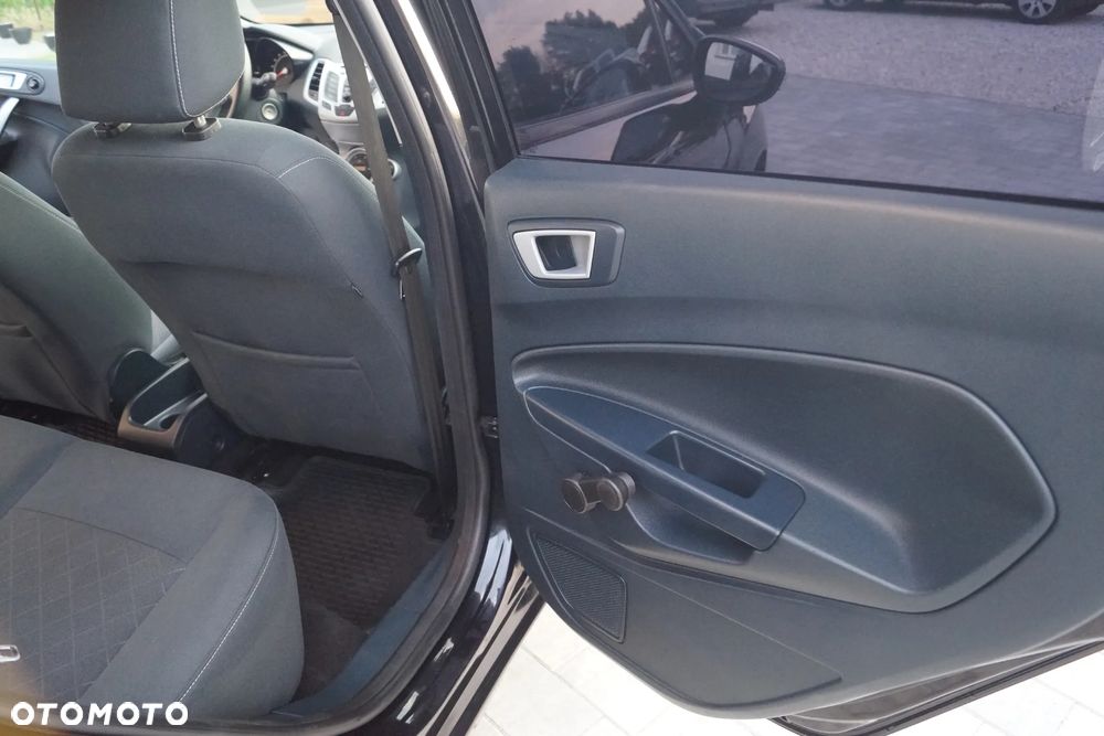 Ford Fiesta 1.25 Ghia EU5 - 28