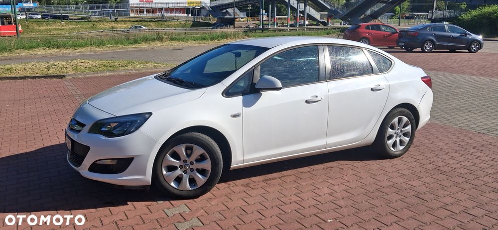 Opel Astra 1.6 EU6 - 8