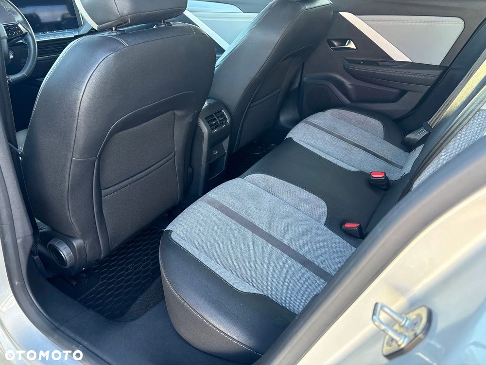 Opel Astra 1.5 CDTI Elegance S&S - 12