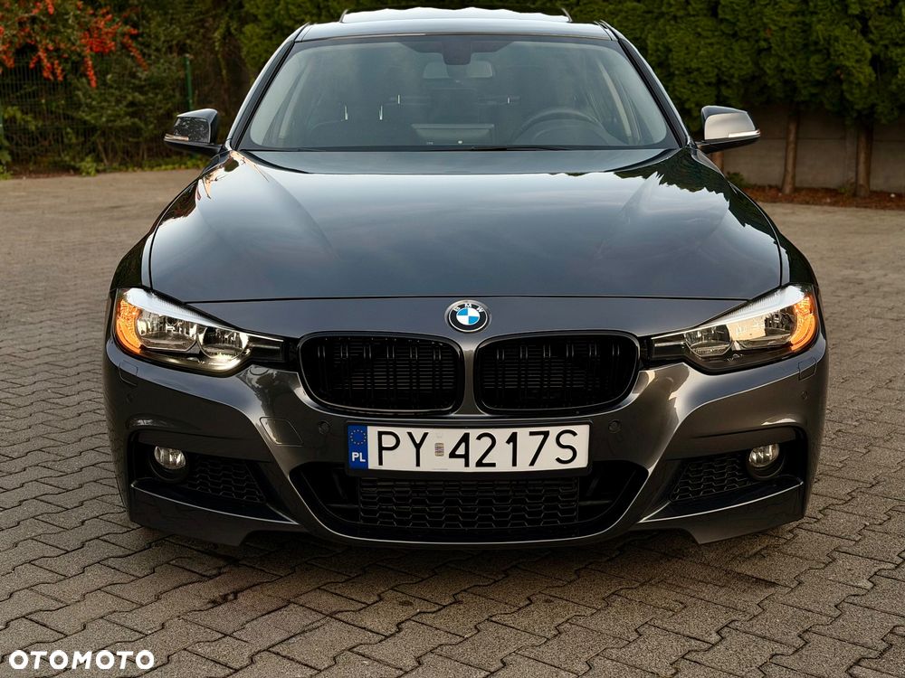BMW Seria 3 320i xDrive M Sport - 2