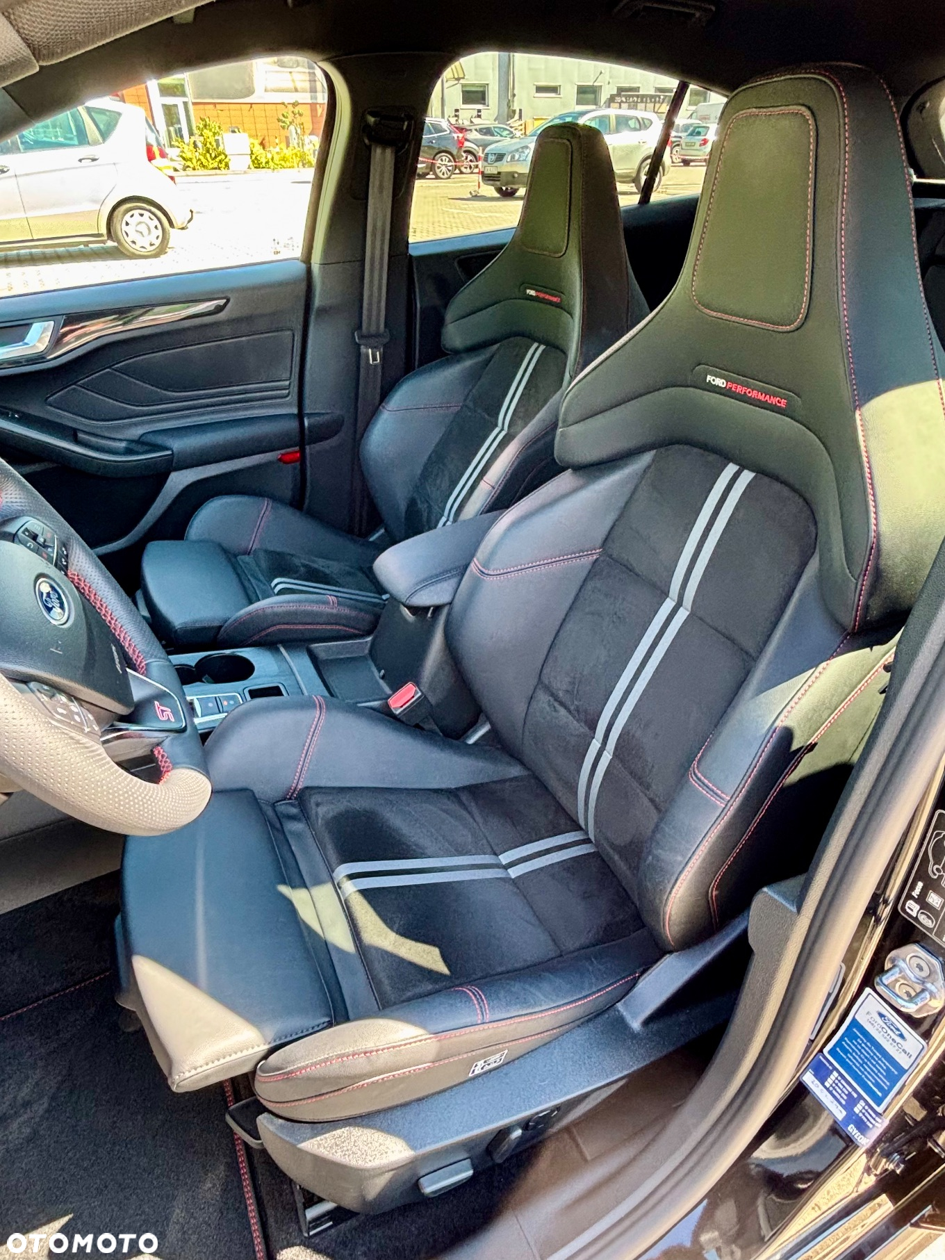 Ford Focus 2.3 EcoBoost ST X - 4