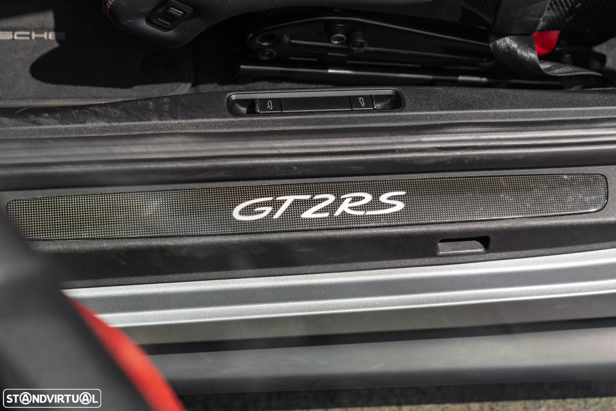 Porsche 911 (991) GT2 RS - 17