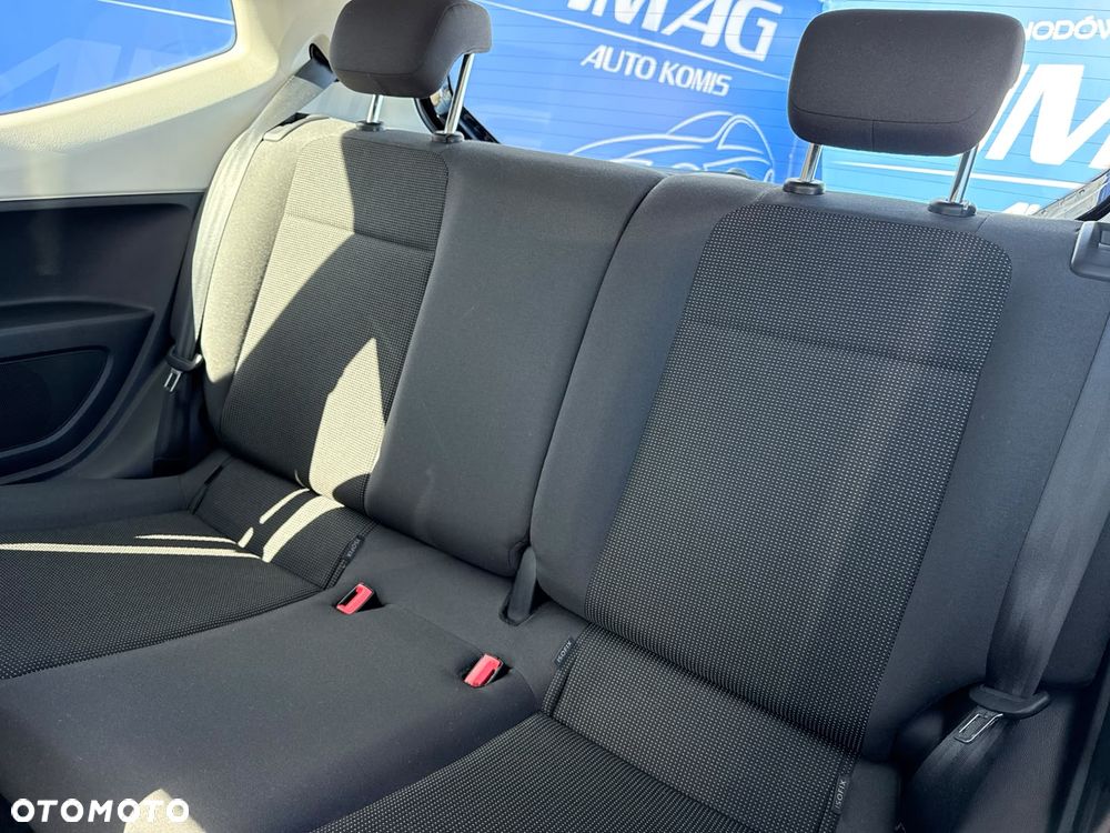 Volkswagen up! 1.0 black - 12