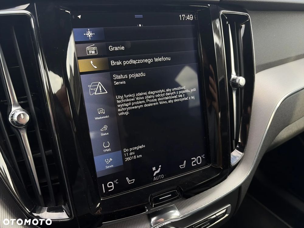 Volvo XC 60 B5 D AWD R-Design - 22