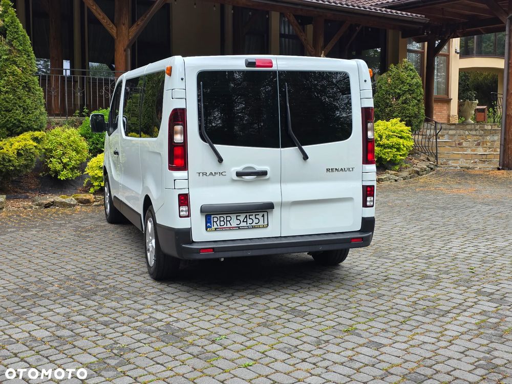 Renault Trafic - 10