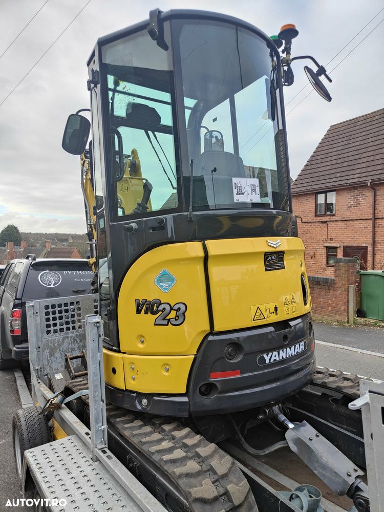 Yanmar Vio23 - 4