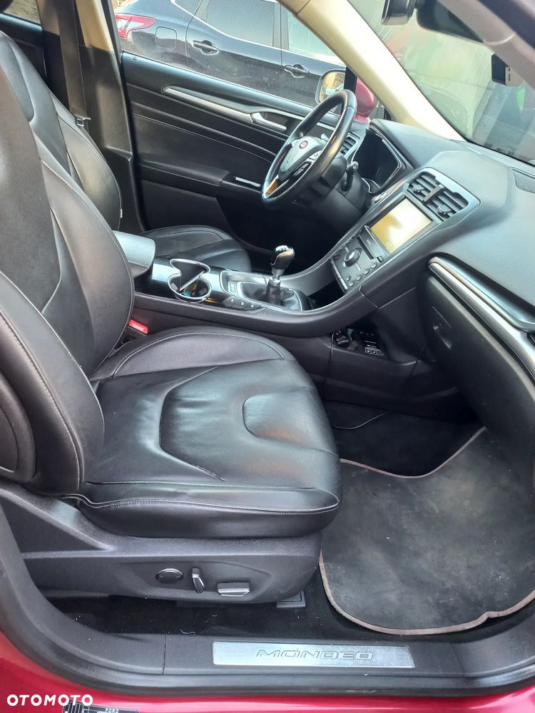 Ford Mondeo 2.0 TDCi ST-Line - 8
