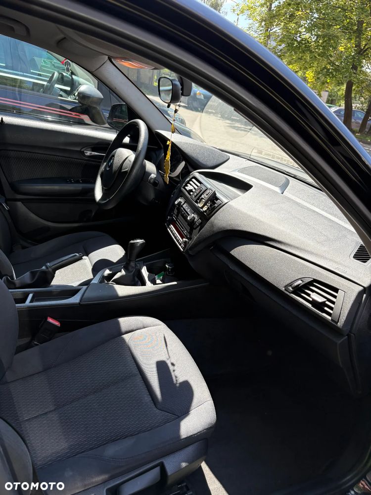 BMW Seria 1 114i - 20