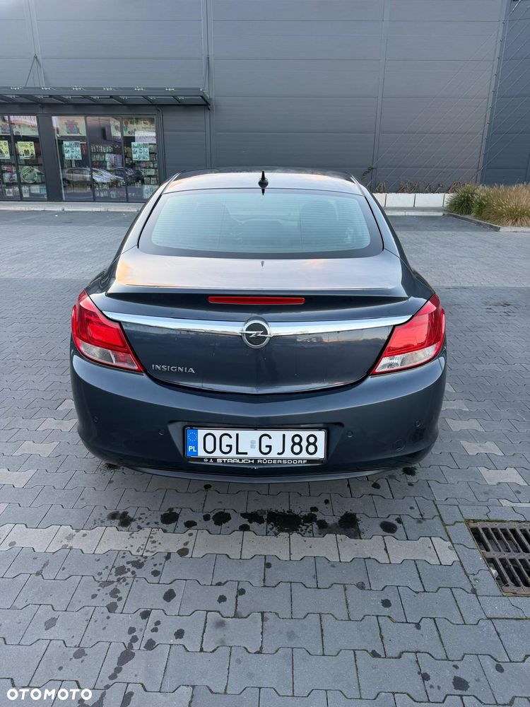 Opel Insignia - 12