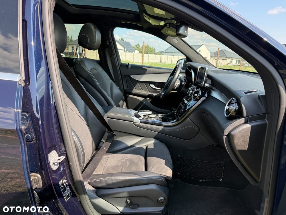 Mercedes-Benz GLC 350 e 4Matic 7G-TRONIC Edition 1 - 16