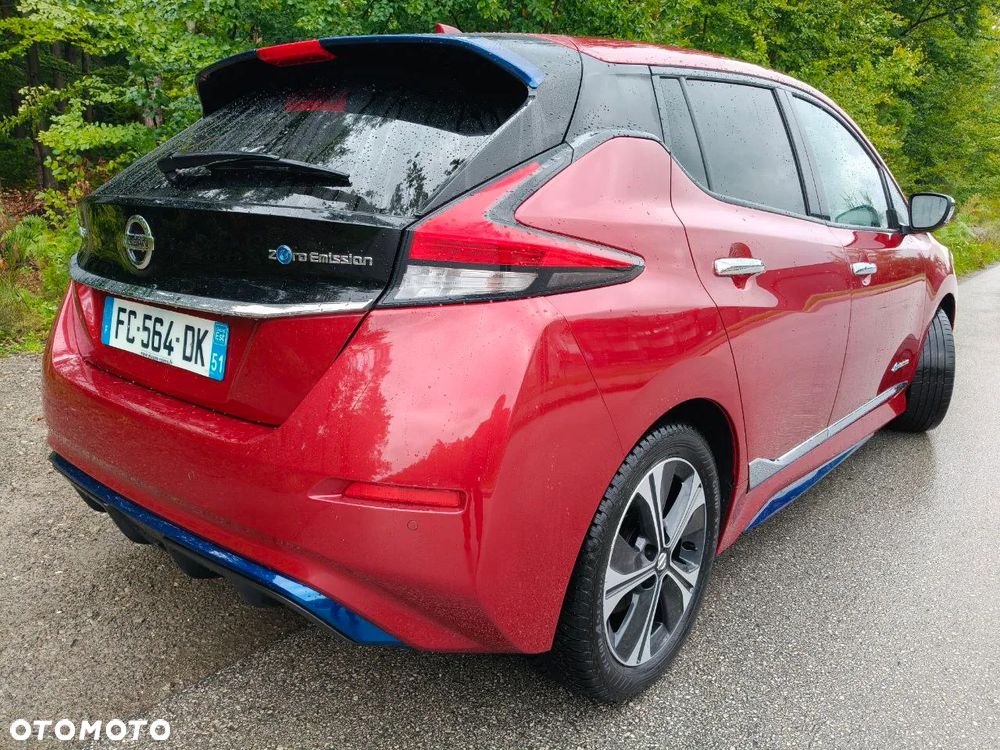 Nissan Leaf 40 kWh TEKNA - 6