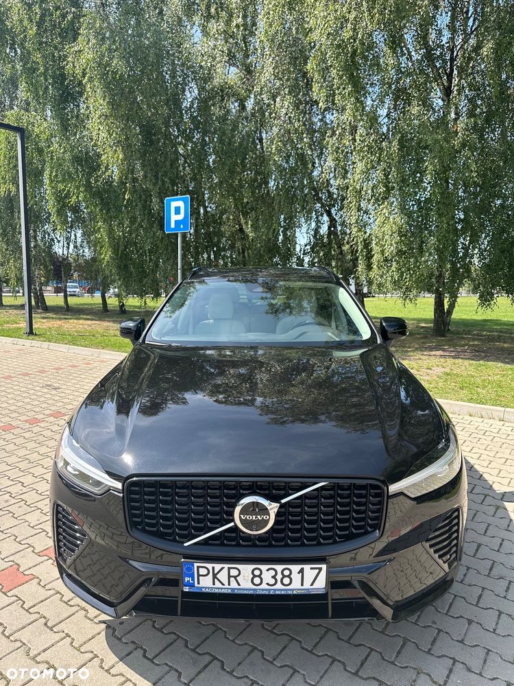 Volvo XC 60 B5 B AWD R-Design - 3
