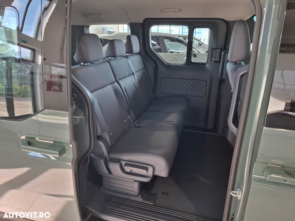 Kia PV5 Passenger - 18