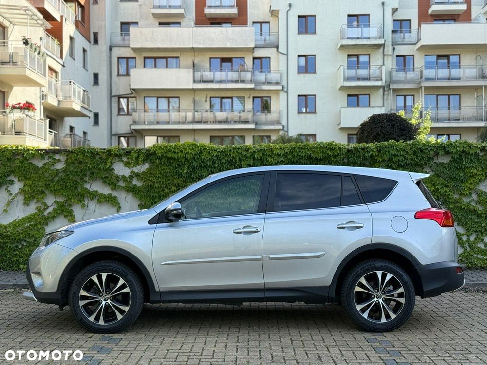 Toyota RAV4 - 2
