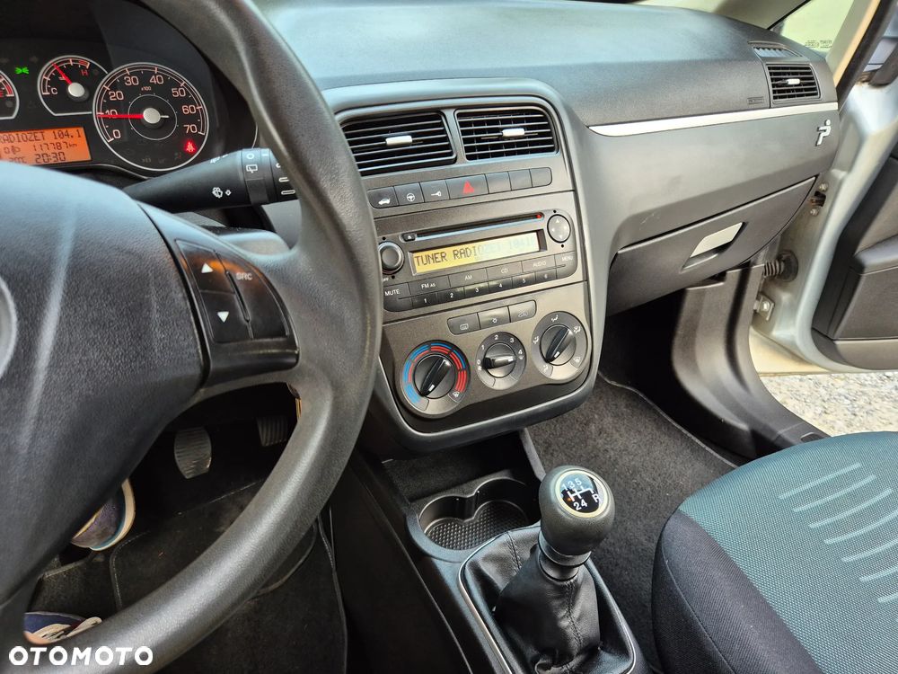 Fiat Punto Evo - 16