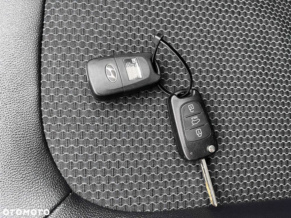 Hyundai ix35 2.0 2WD Comfort - 21