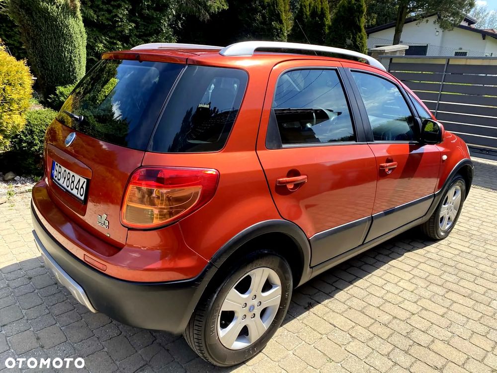 Fiat Sedici 1.6 16V 4x4 Emotion - 33