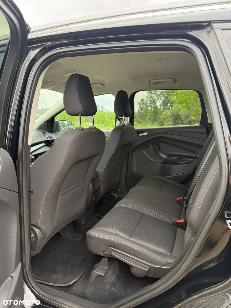 Ford Kuga 1.5 EcoBoost 2x4 Trend - 13