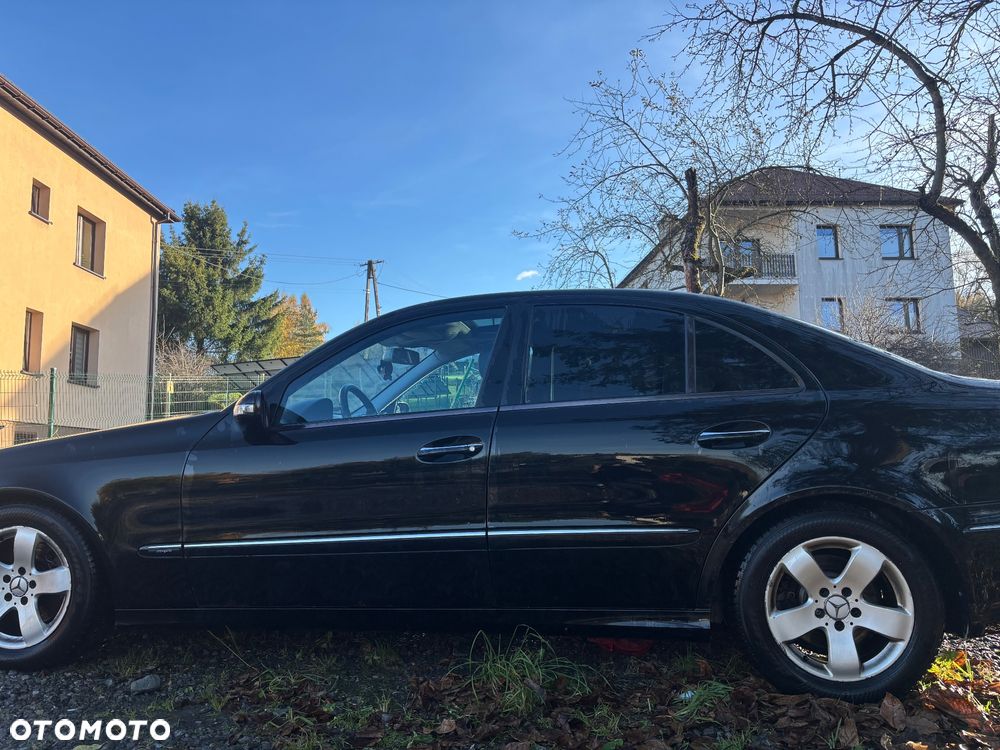 Mercedes-Benz Klasa E 320 CDI 4-Matic Avantgarde - 18