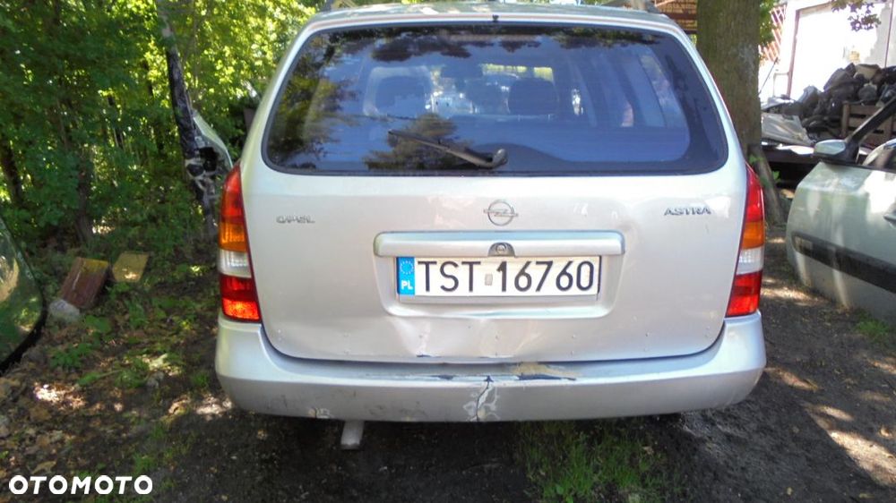 LAMPA LEWA PRAWA TYŁ ASTRA G - 1