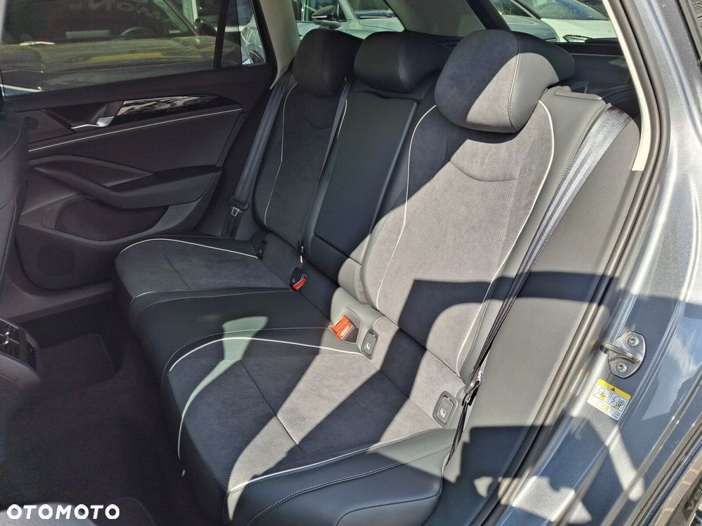 Volkswagen Passat - 19