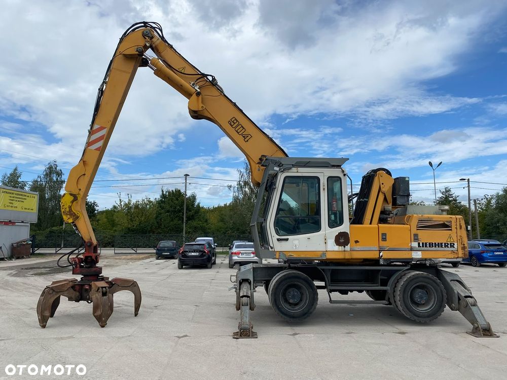 Liebherr A 904 Przeładunkowa z Chwytakiem do Śmieci / Złomu - 1
