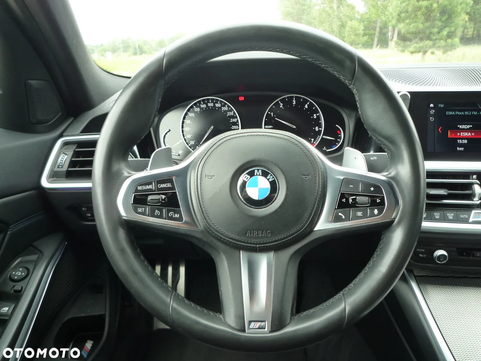 BMW Seria 3 330i xDrive M Sport sport - 24