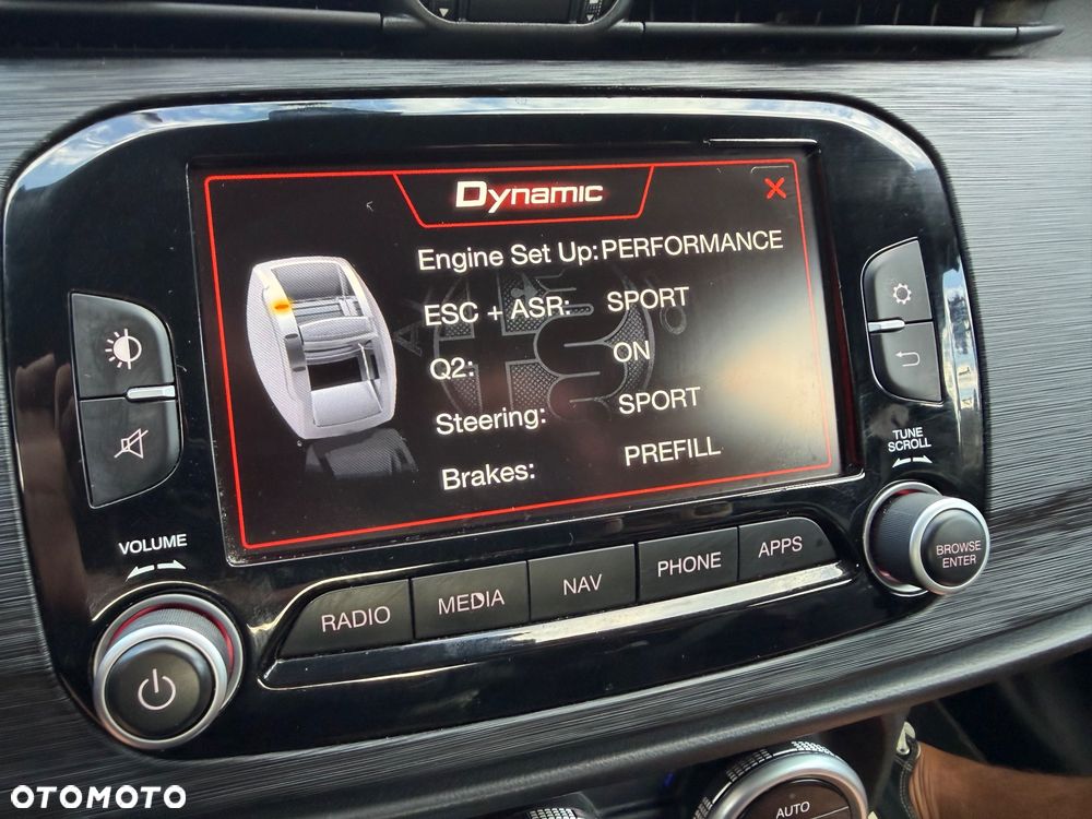 Alfa Romeo Giulietta 1.6 JTDM - 12