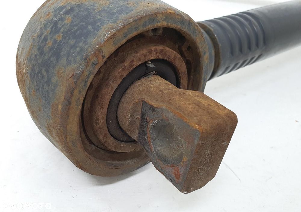 DRĄŻEK REAKCYJNY SIERŻANT WAHACZ MERCEDES ACTROS MP4 - 3