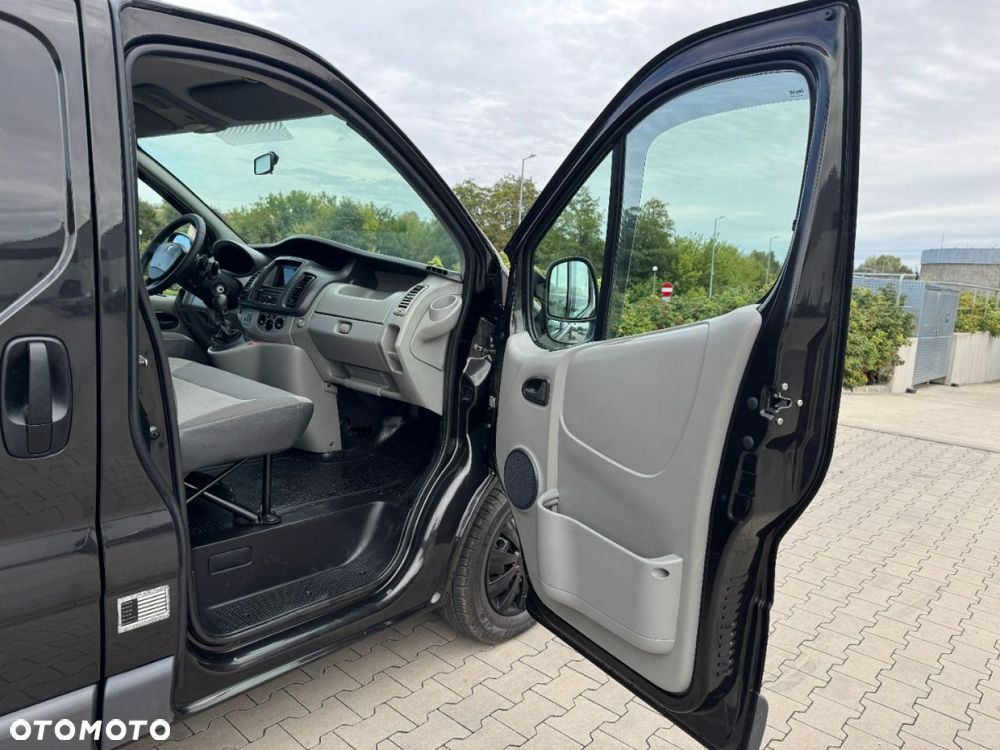 Renault Trafic - 29